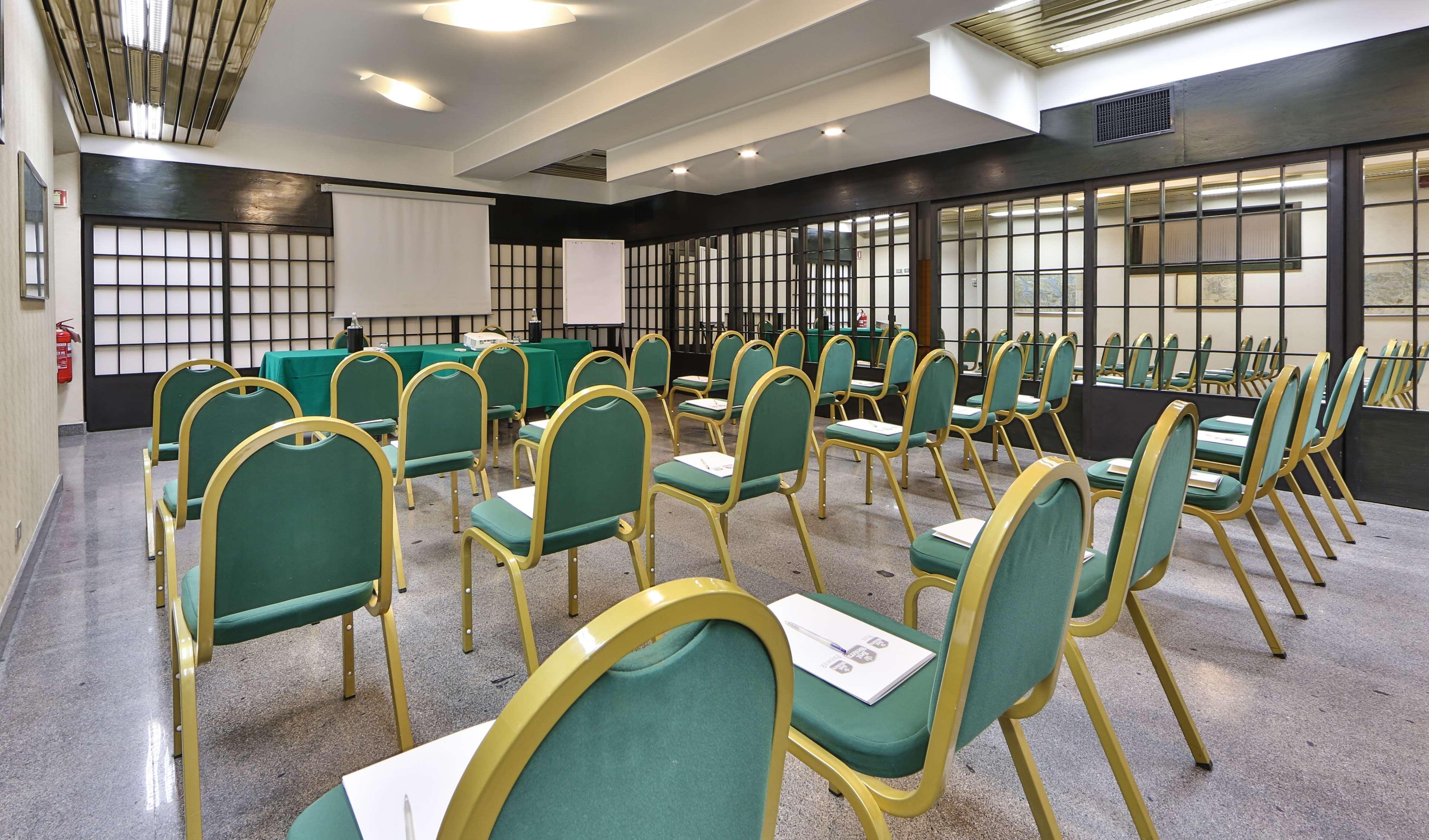 Astoria Sure Collection By Western 3* Milano