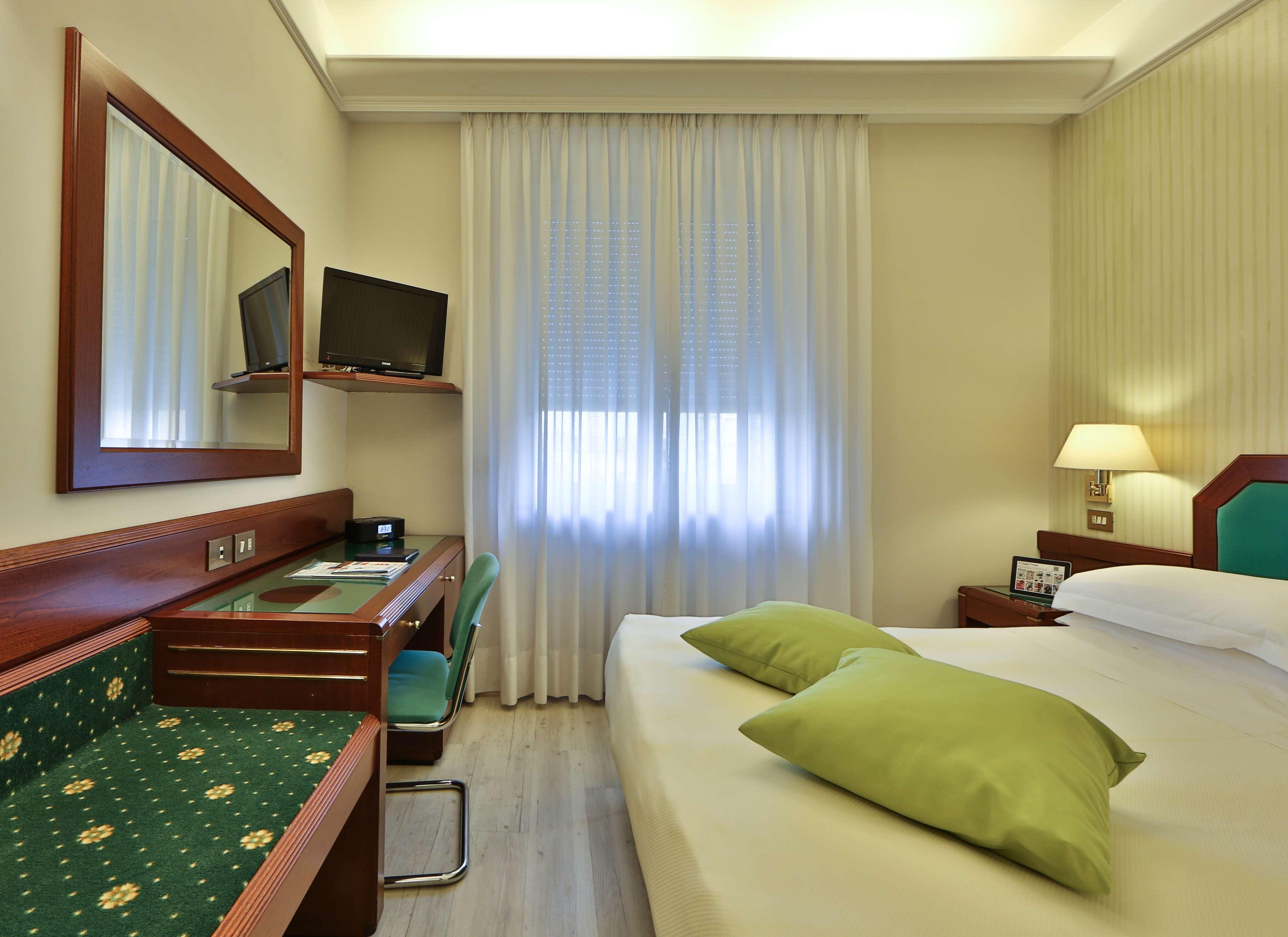 Astoria Sure Collection By Western 3* Milaan