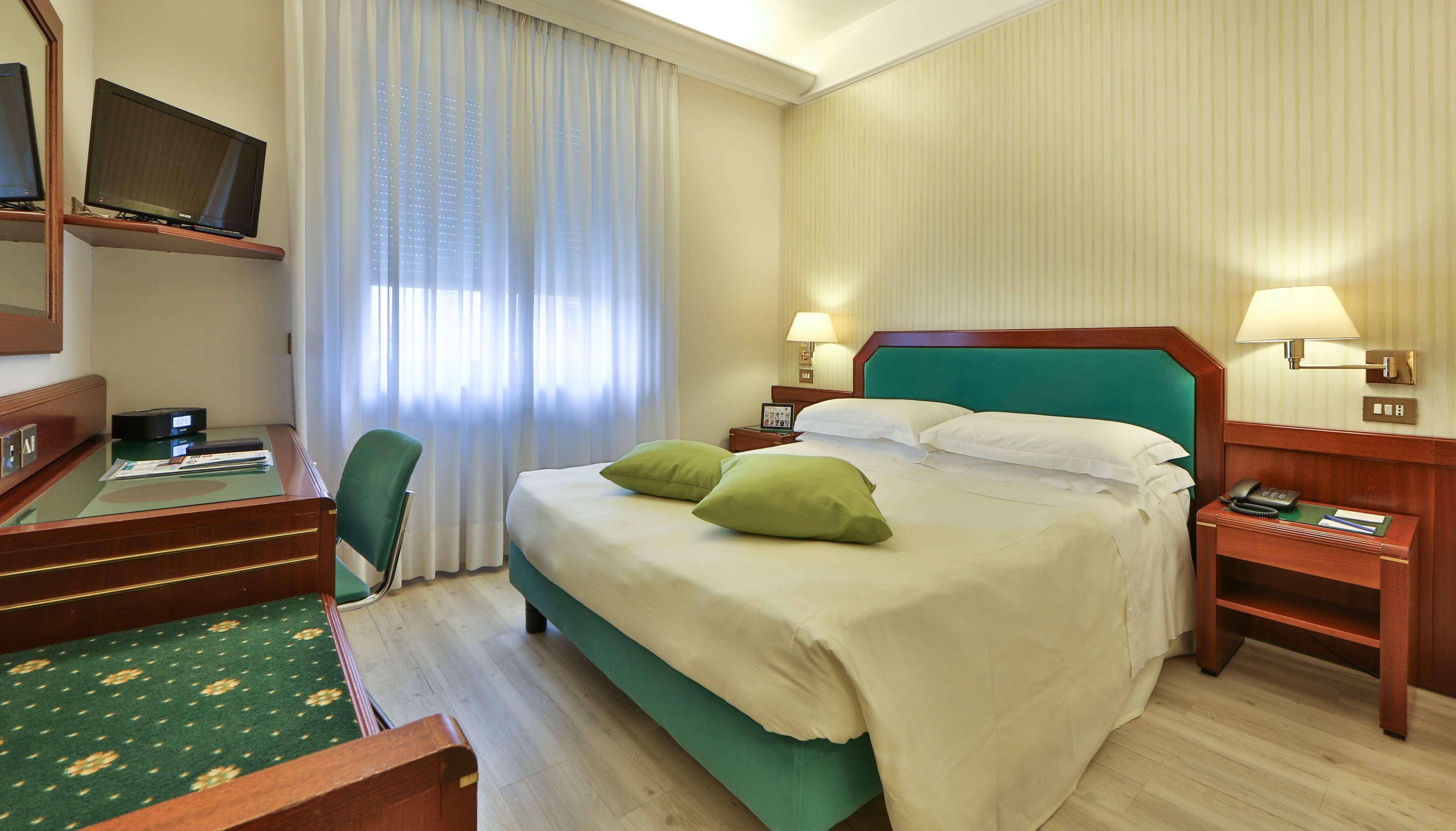 Astoria Sure Collection By Western 3* Milaan